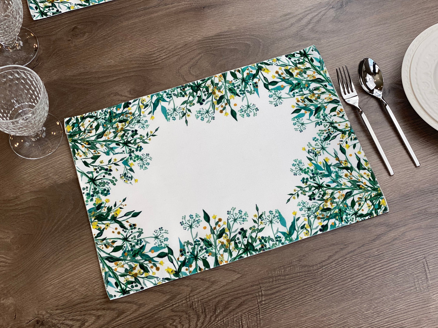 Set of 4 Green leaf, branch and Wildflower Botanical Frame Placemat, Washable Cotton Placemat for fall dining table